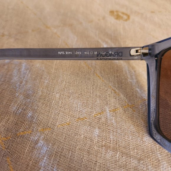 Dragon Eyeglasses - Picture 4 of 5